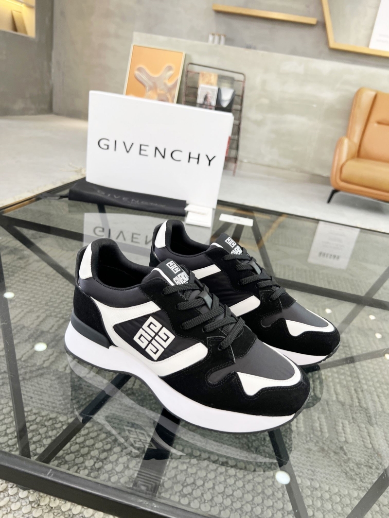 Givenchy Sneakers